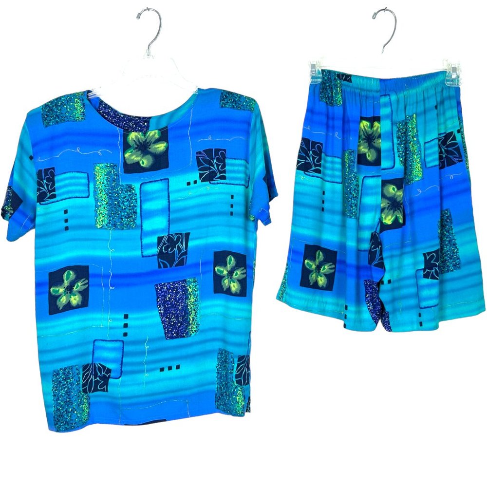 Vintage Risa Womens S 2-Piece Aqua Turquoise Short Sleeve Blouse Shorts Outfit